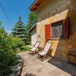 Villa Lika Mazini *