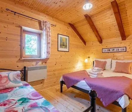 Vila Lika Mazini Gračac