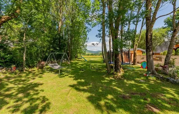Lika Mazini Vila